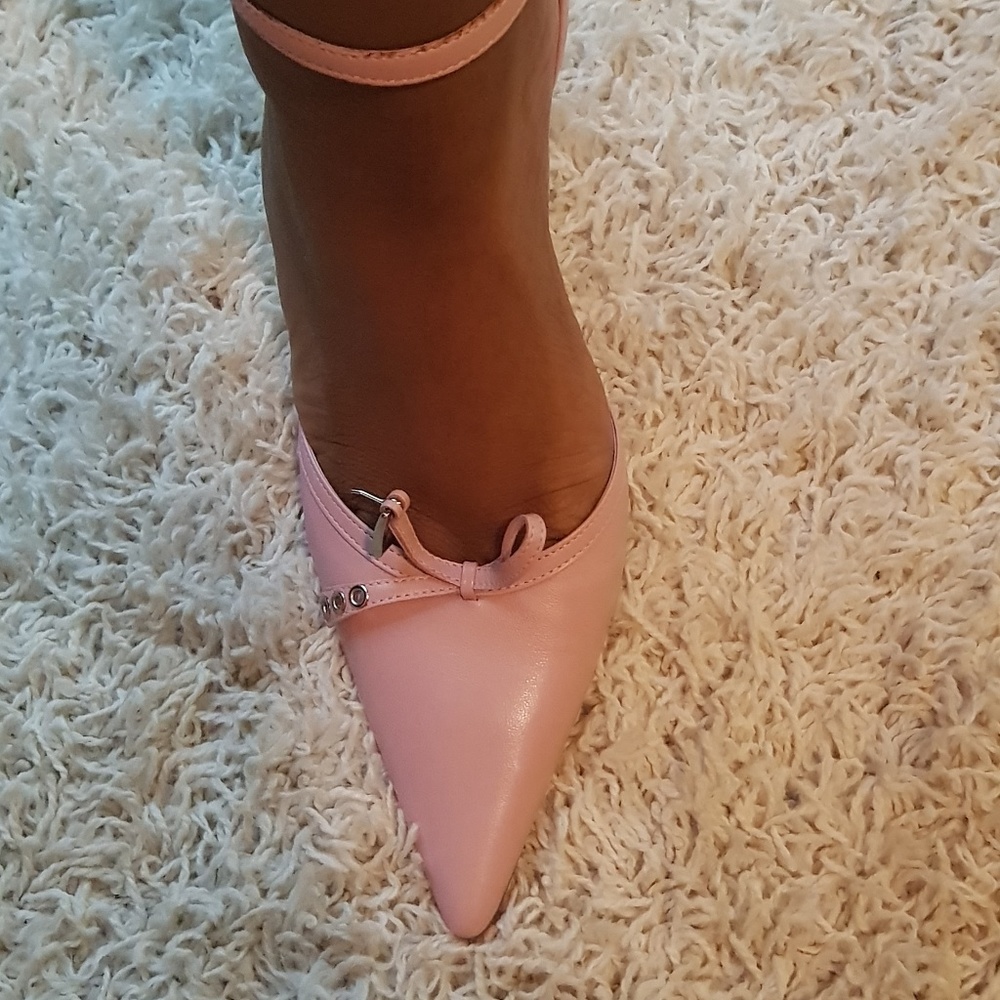 BCBG pink leather ankle wrap pumps